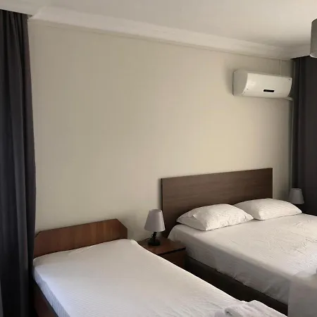 Отель Oezdemir 3*